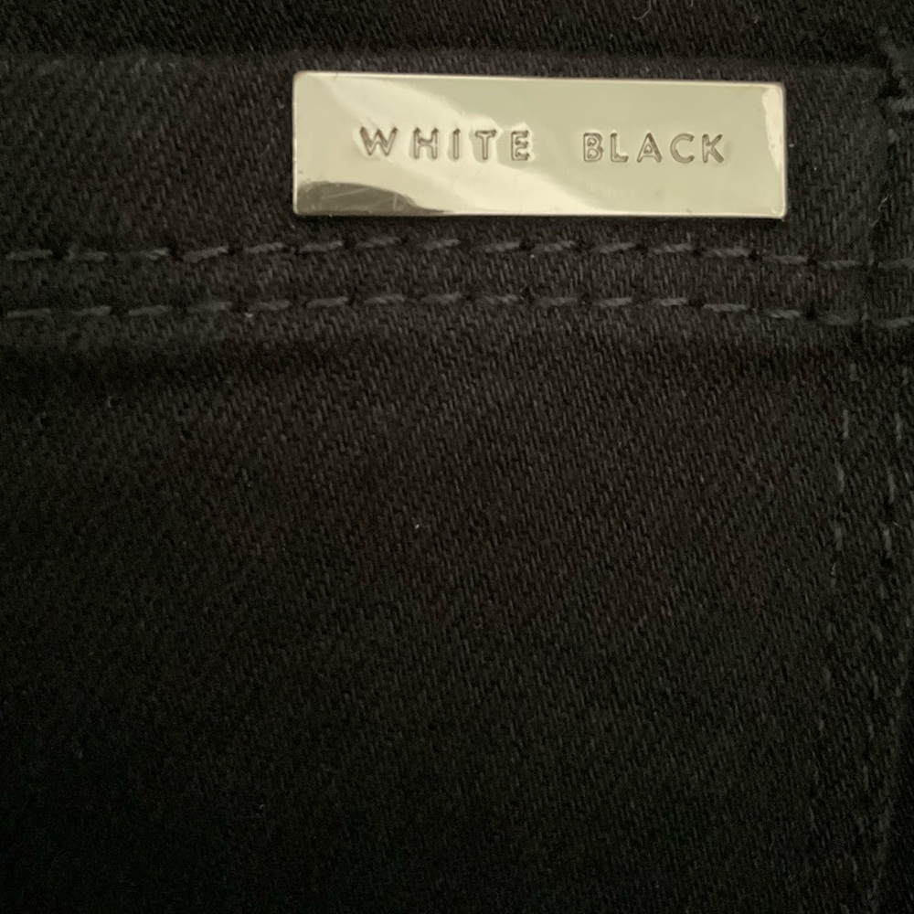 White House Black Market Sculpted Skinny Ankle Jeans - Picture 4 of 7